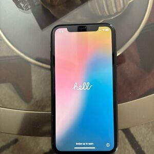 iPhone 11, no cracks